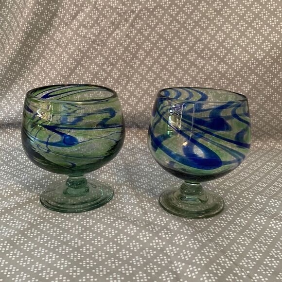 Set of 2 Mexican Handblown Glasses Blue Green Brandy Snifter Margarita - Picture 1 of 3